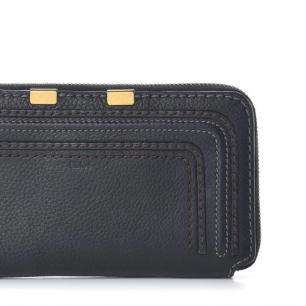 Chloé Black Leather Wallet with Gold Accents